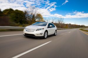 2014-chevrolet-volt-003-medium