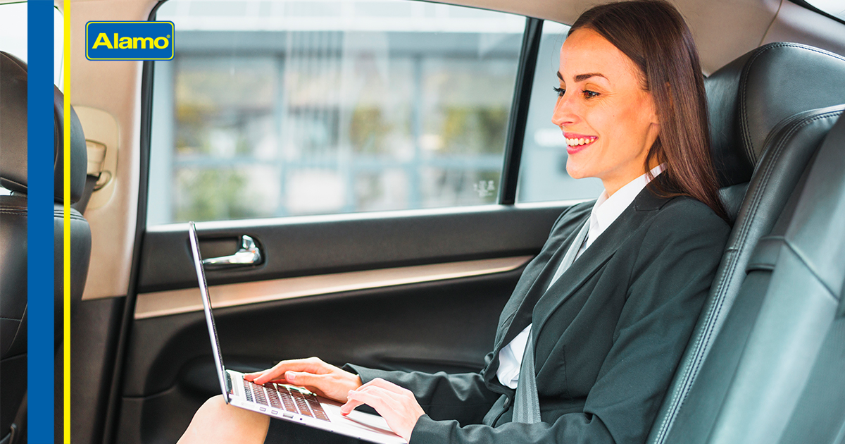 ¿Rentar autos para eventos corporativos es buena idea? Renta de Autos