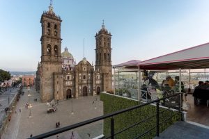 centro-puebla-terraza-mexico-alamo-empresas-renta-autos