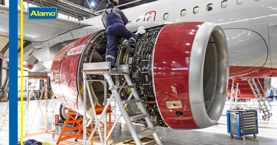 Ventajas de rentar autos para Aeronáutica